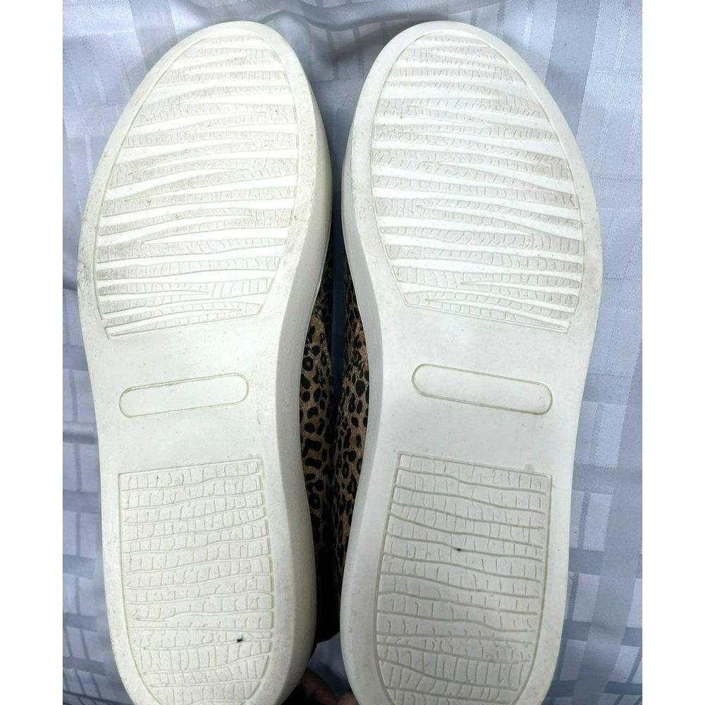 Wonderly Wendalynn Booties, color brown, size 8M - Picture 9 of 9